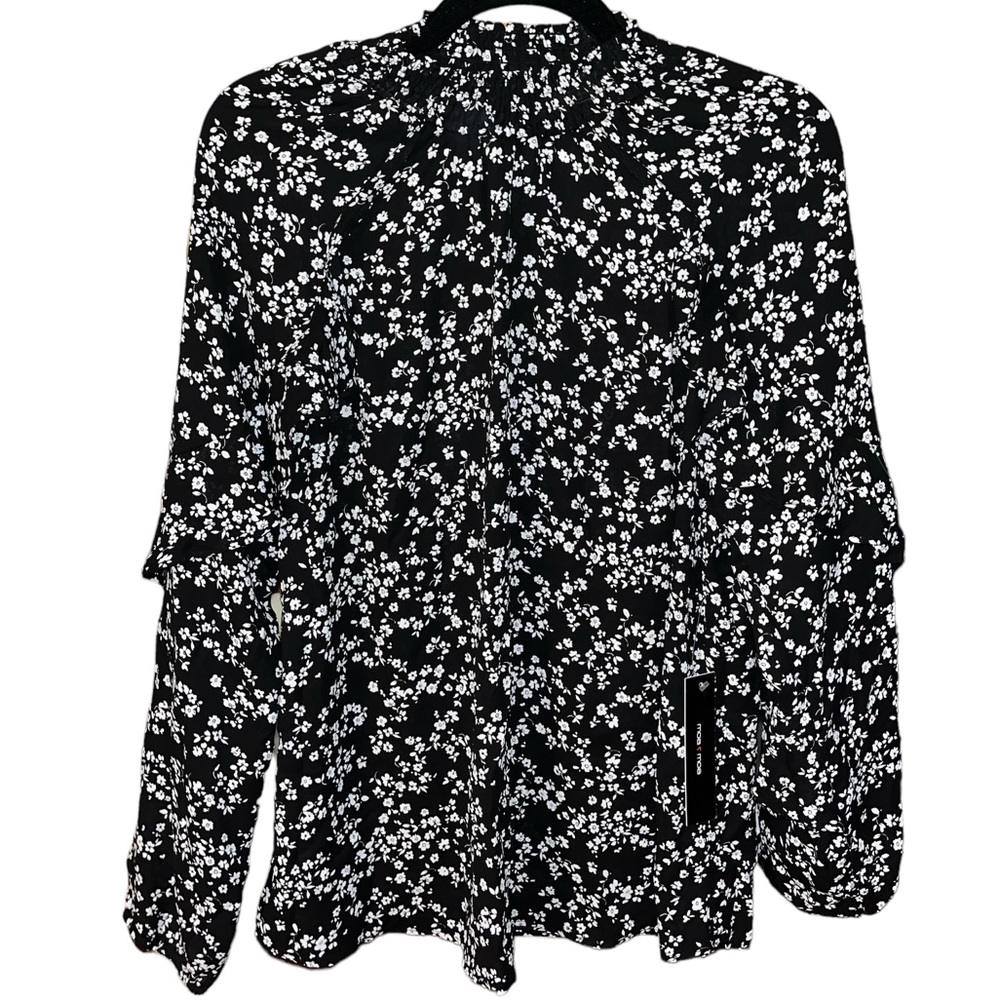 Moa Moa Floral Print Mock Neck Ruffle Detail Blouse Size L - Picture 3 of 7